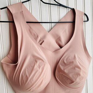 Evelyn & Bobbie - The Defy Bra - 2XL - color: sand